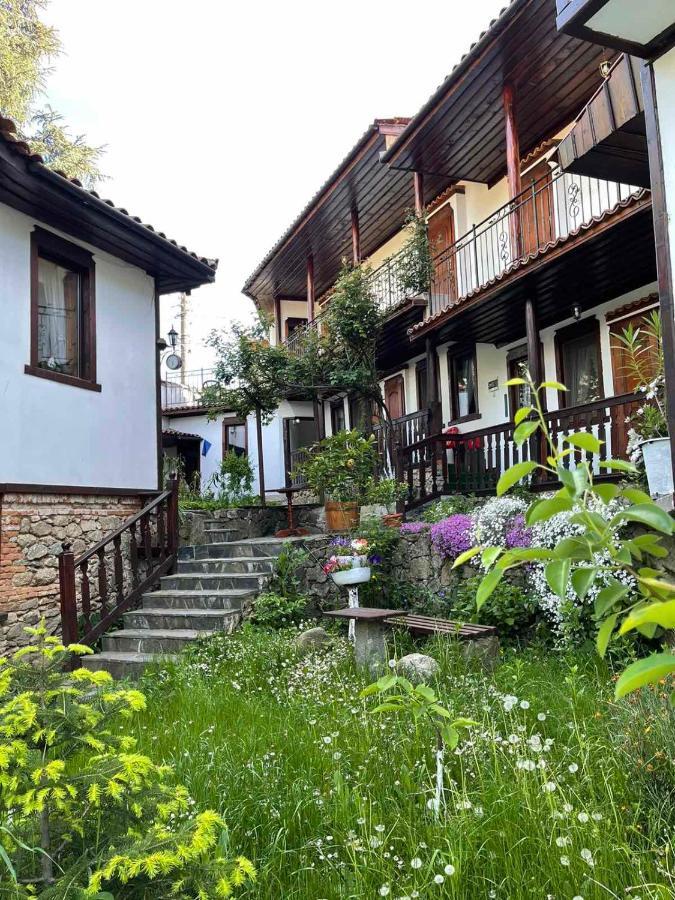 Гостоприемница Георги Kalofer Exterior photo