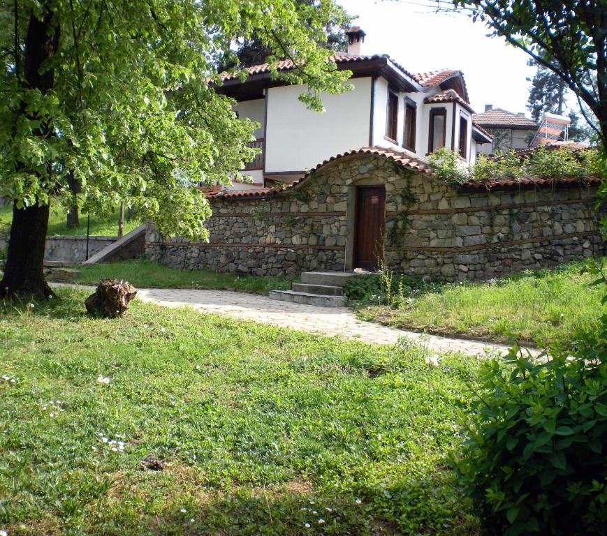 Гостоприемница Георги Kalofer Exterior photo